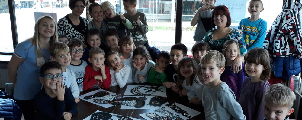 Svjetlost u našoj knjižnici