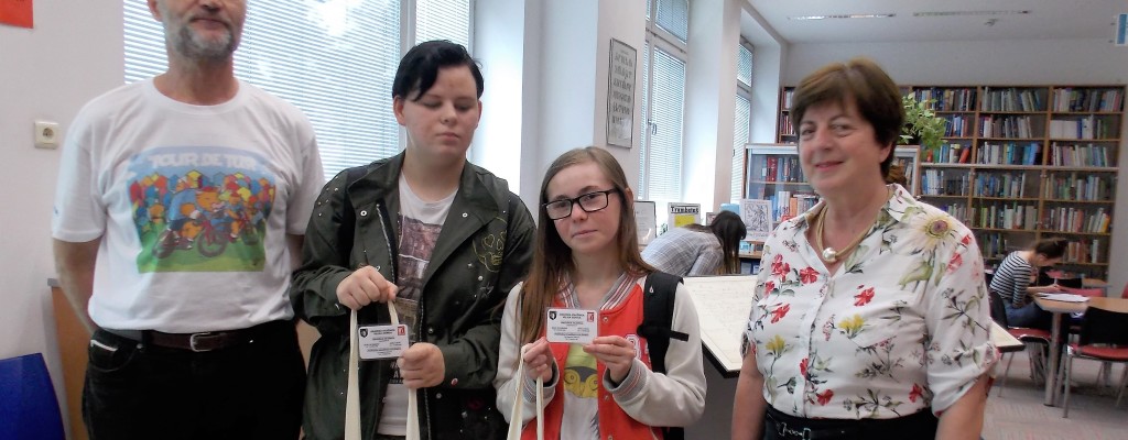 Najčitačicama na dar – članstvo u knjižnici!